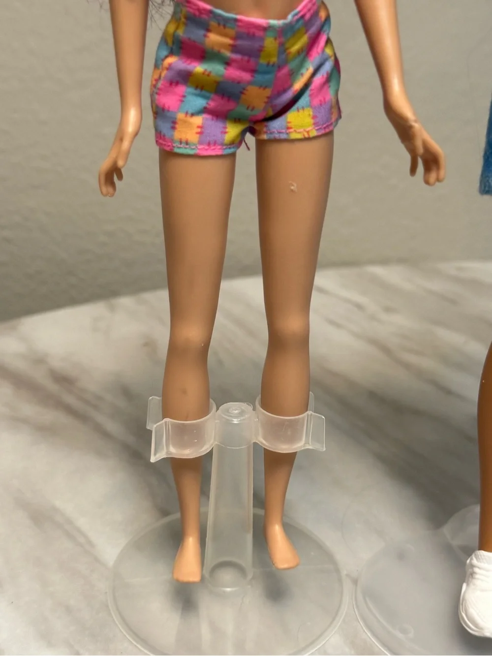Barbie Mattel Skipper & Petite Barbie dolls in outfits & binoculars